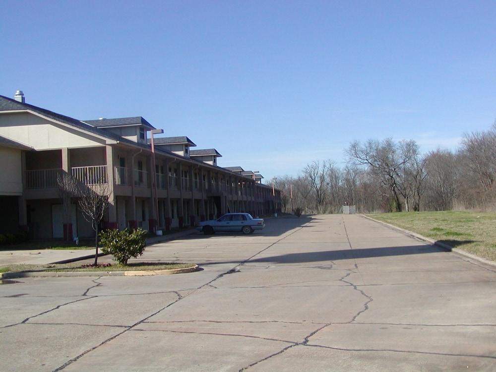 Super 8 By Wyndham Bossier City/Shreveport Area Екстериор снимка