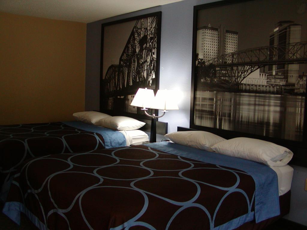 Super 8 By Wyndham Bossier City/Shreveport Area Екстериор снимка