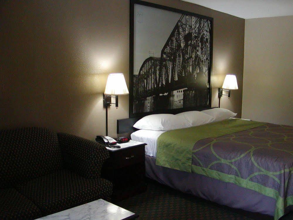 Super 8 By Wyndham Bossier City/Shreveport Area Екстериор снимка
